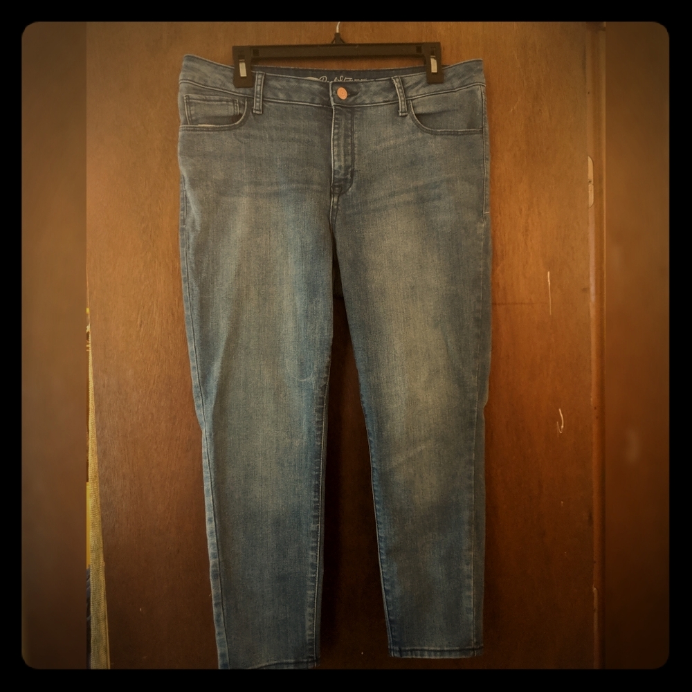 Old Navy Midrise Rockstar Traille MI-Basse Jeans